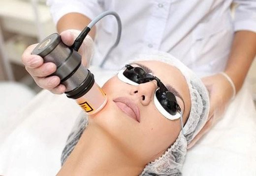 Аппаратная методика чистка кожи лица