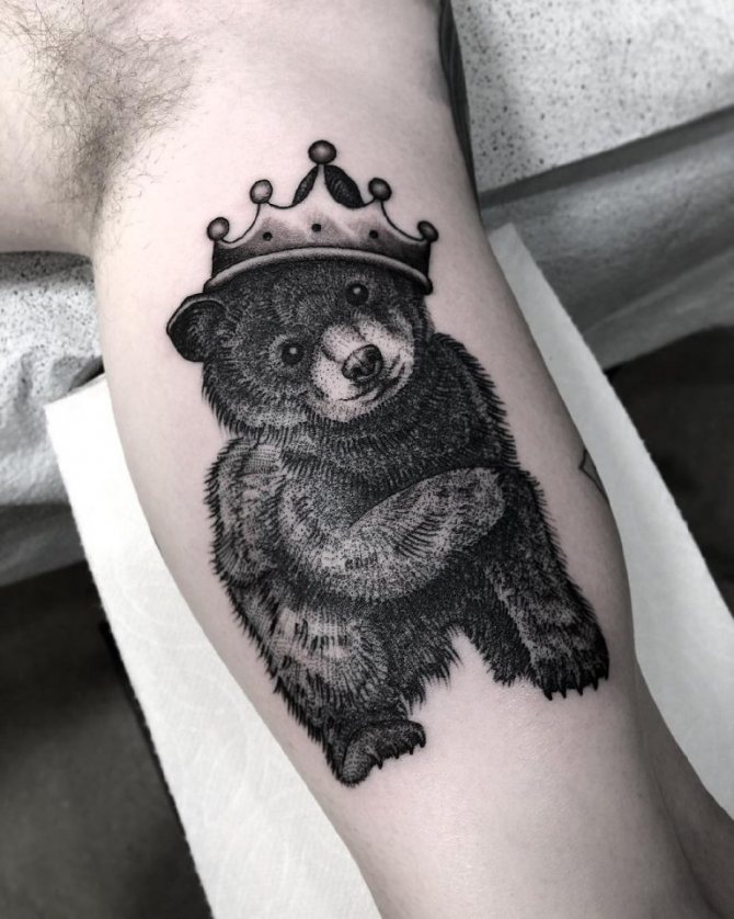 что означает медведь тату