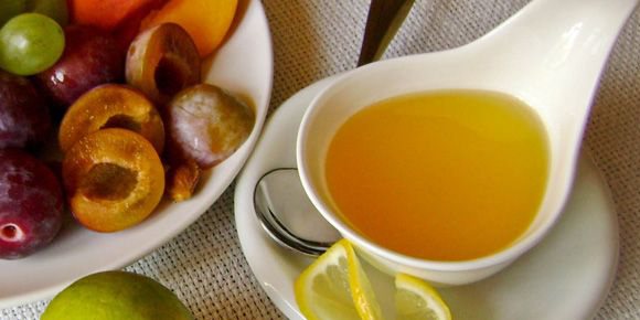 диетические соусы: лимонно-медовая заправка с уксусом