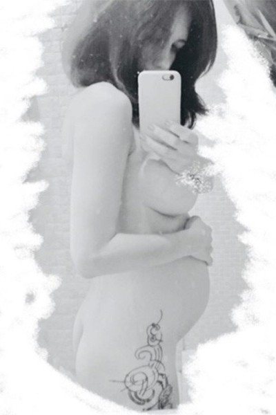 Екатерина Климова фотографировалась обнаженной на пятом месяце беременности