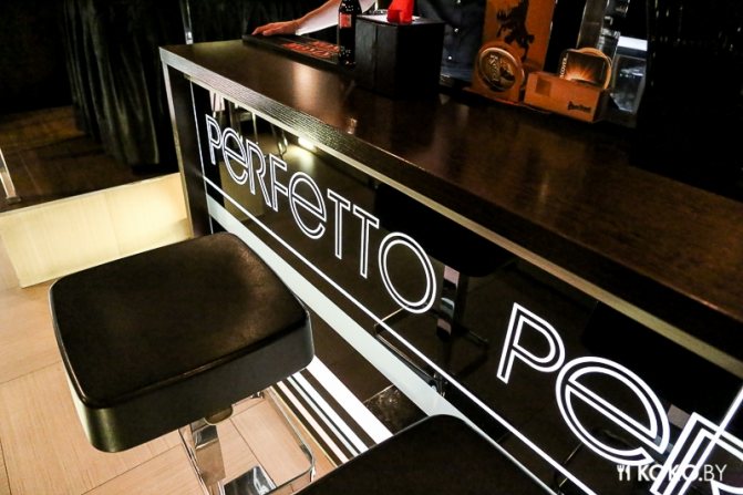 Фотоотчеты: Как готовят ризотто с морепродуктами и теплый салат с курицей в итальянском ресторане «Perfetto»