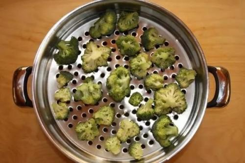 Как правильно и быстро приготовить брокколи. Питание с пользой: как правильно готовить брокколи