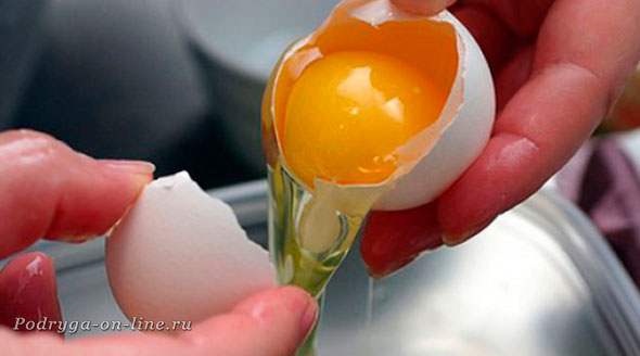 Как правильно взбить яичные белки в густую пену до пиков