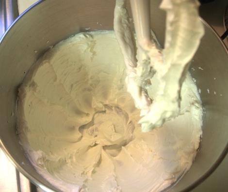 как сделать крем из яйца и сахара