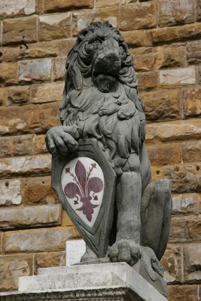 лев Марцокко с гербом Флоренции