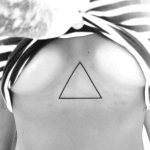 татуировка треугольник значение
