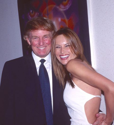 Трамп и Кнаусс обручились в 2004-м и поженились в 2005-м году в Палм-Бич.